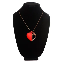 Charmed Vibrating Silicone Heart Necklace - кольє з підвіскою вібратором, 90 см (червоний) - Зображення 7